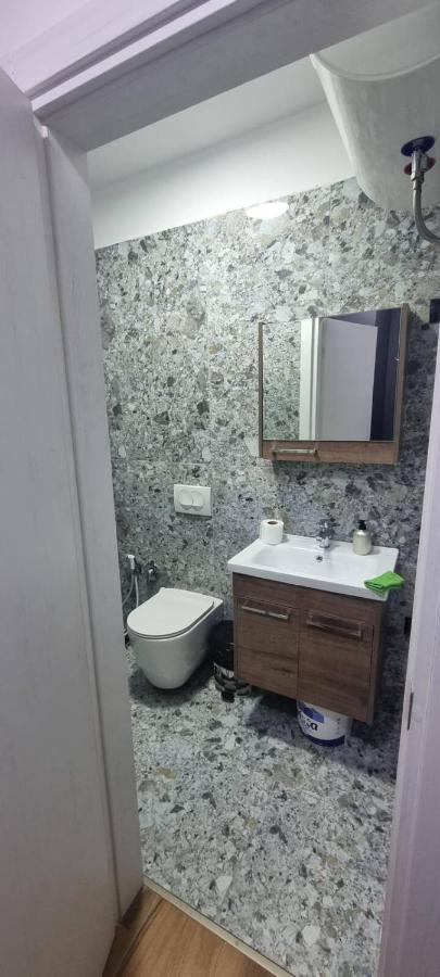 #2 Lovely Spacious 1-Bedroom Apart Tirana Exterior foto